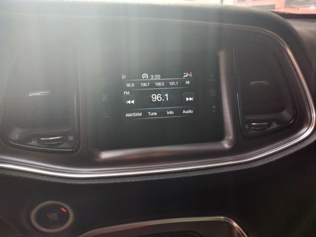 2015 Dodge CHALLENGER SXT
