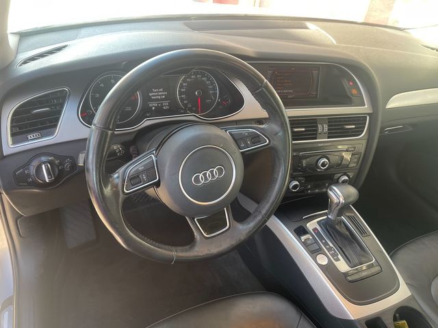 2015 Audi A4 2.0 PREMIUM