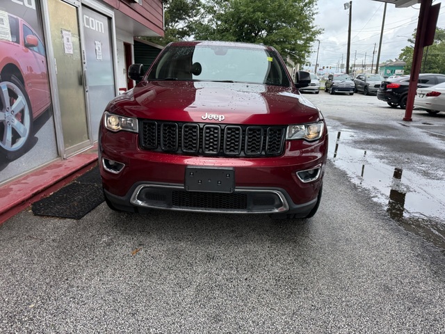 2018 Jeep CHEROKEE LIMITED
