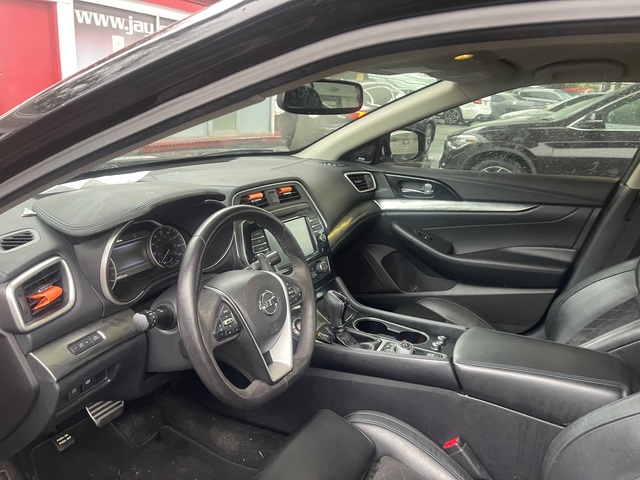 2017 Nissan MAXIMA SR