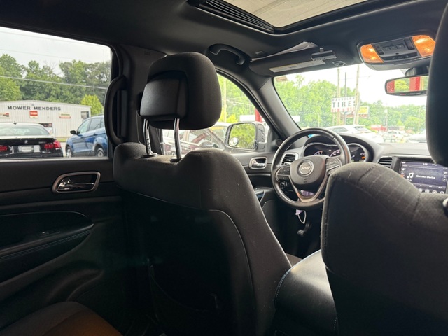 2018 Jeep GRAND CHEROKEE LAREDO