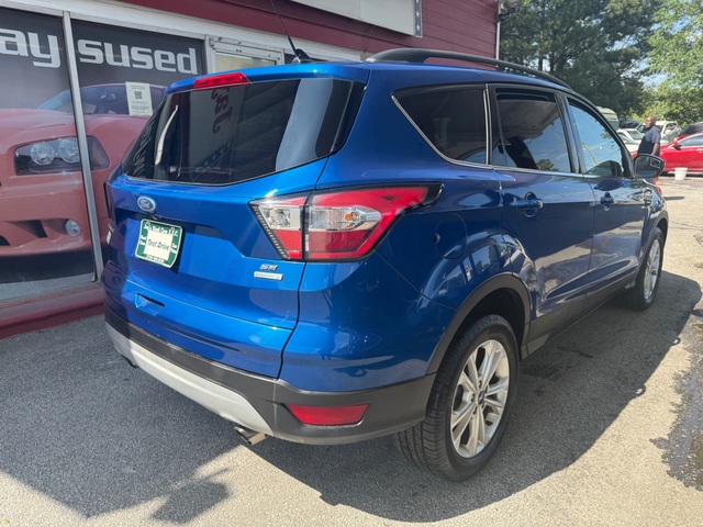 2018 Ford ESCAPE SE