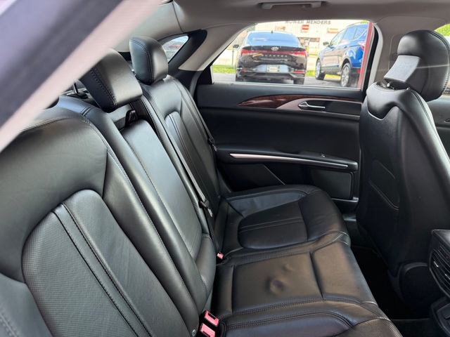2016 Lincoln MKZ