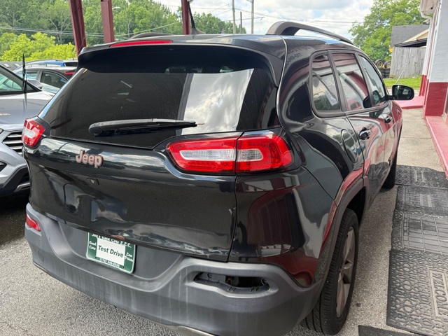 2016 Jeep CHEROKEE LATITUDE