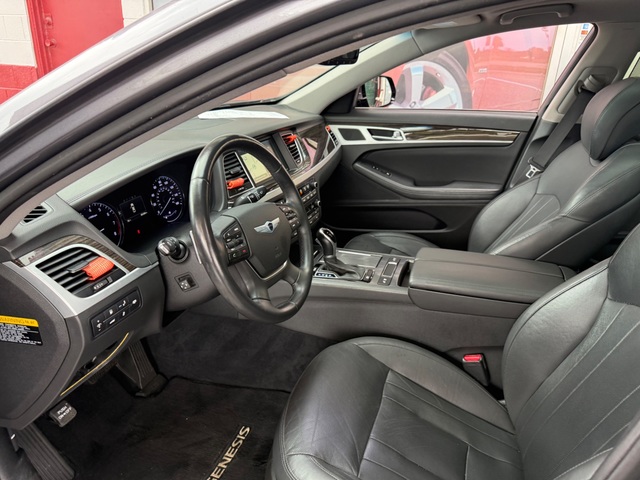 2015 Hyundai GENESIS