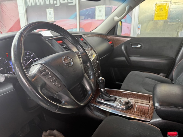 2017 Nissan ARMADA SV