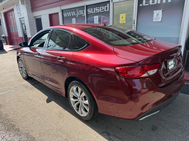 2015 Chrysler 200 SPORT