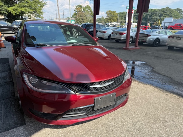 2015 Chrysler 200 SPORT