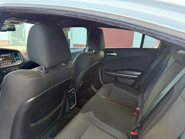 2018 Dodge CHARGER SXT