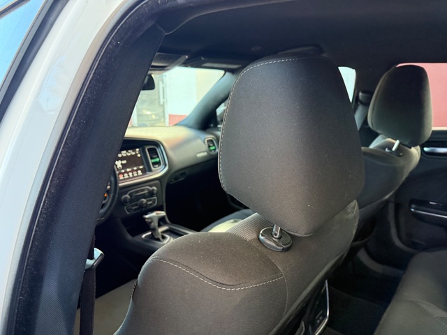 2018 Dodge CHARGER SXT