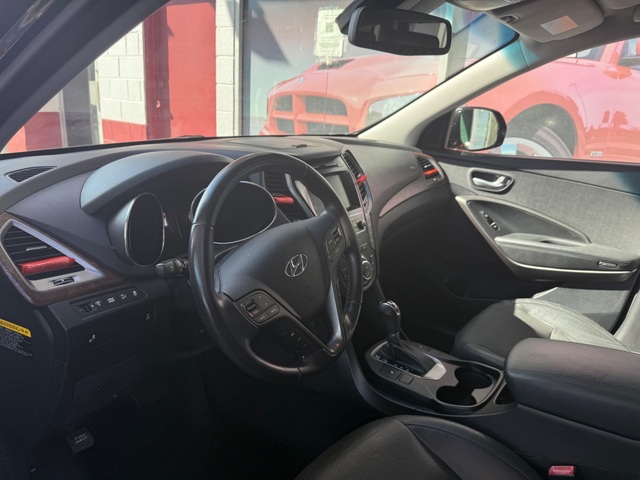 2017 Hyundai SANTA FE LIMITED