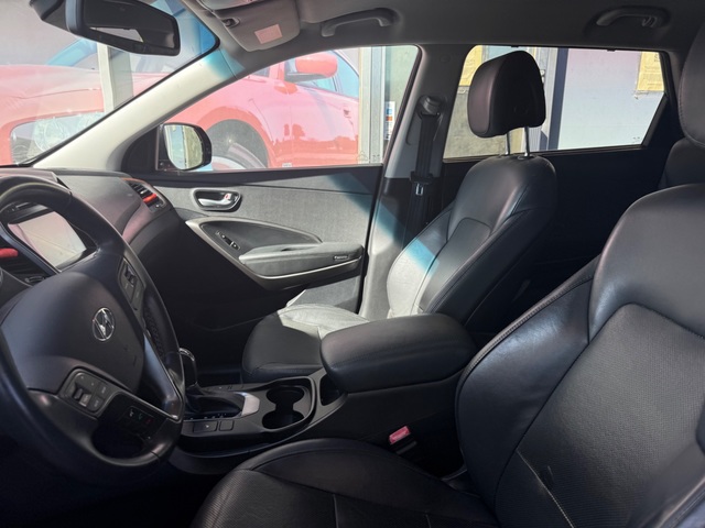 2017 Hyundai SANTA FE LIMITED