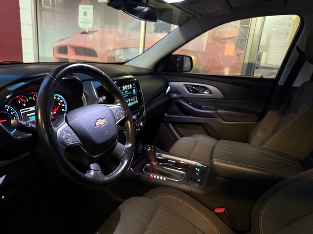 2019 Chevrolet TRAVERSE LT