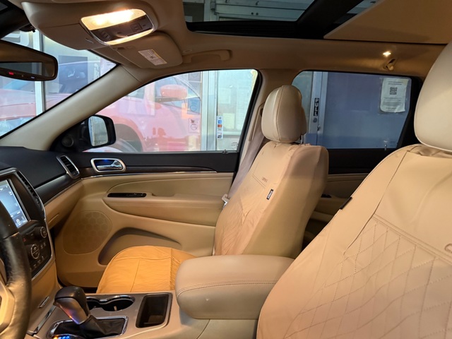 2017 Jeep GRAND CHEROKEE LIMITED