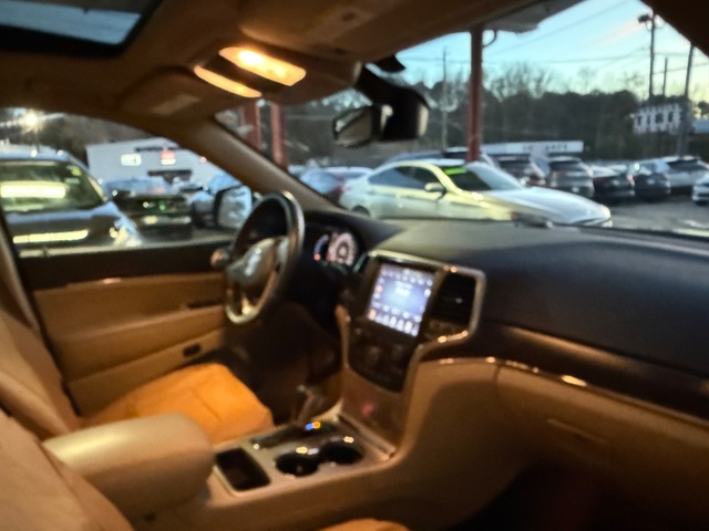 2017 Jeep GRAND CHEROKEE LIMITED