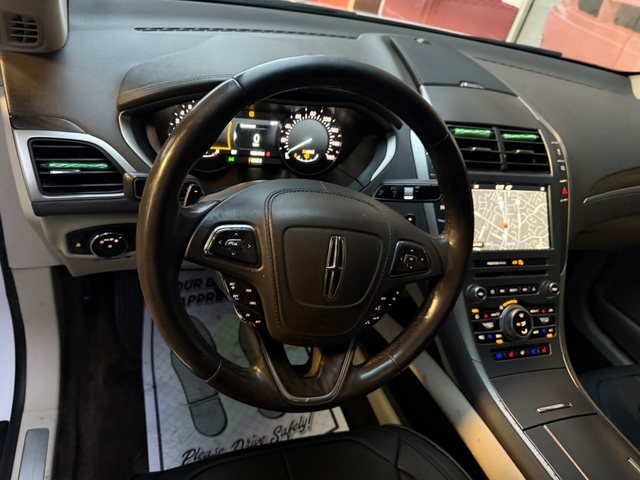 2017 Lincoln MKZ RESERVE