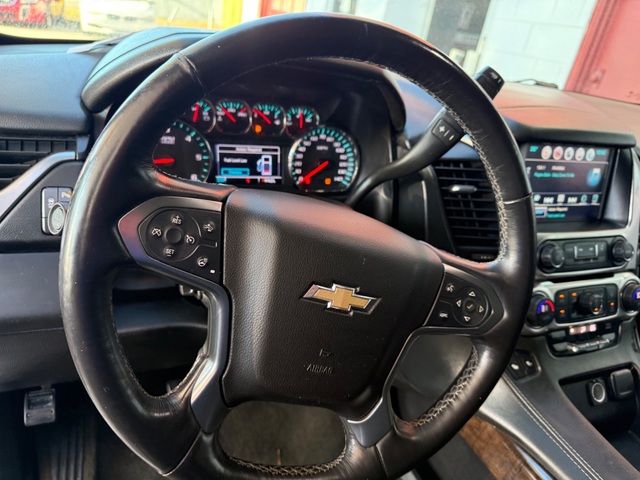 2017 Chevrolet SUBURBAN LT