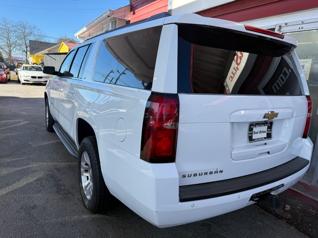 2017 Chevrolet SUBURBAN LT