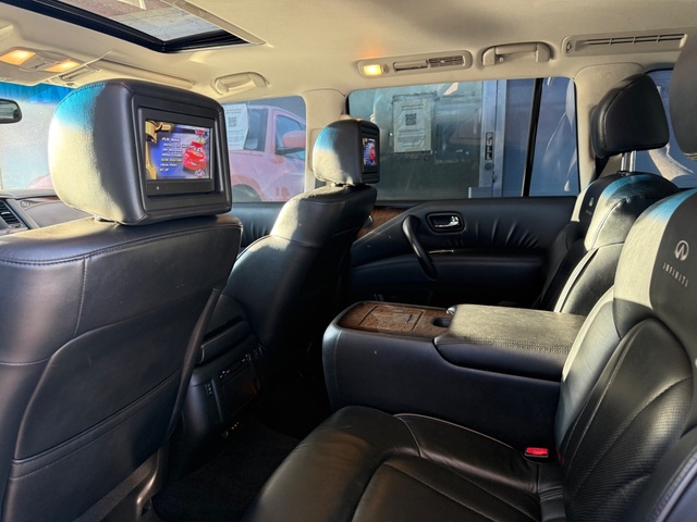 2011 INFINITI QX56 V8