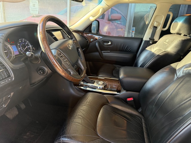 2011 INFINITI QX56 V8