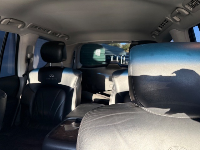 2011 INFINITI QX56 V8