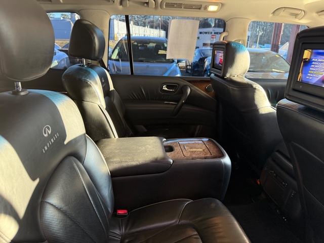 2011 INFINITI QX56 V8