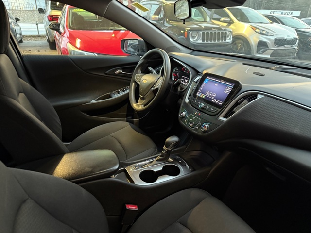 2023 Chevrolet MALIBU LS