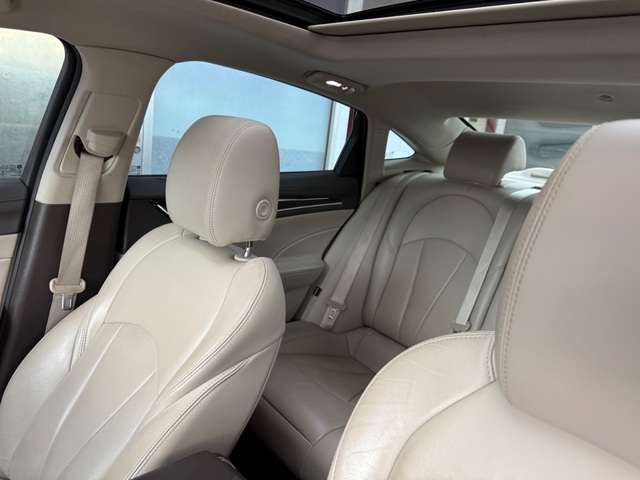 2017 Buick LACROSSE ESSENCE