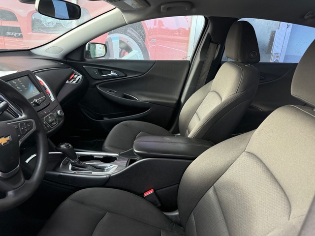2018 Chevrolet MALIBU LT