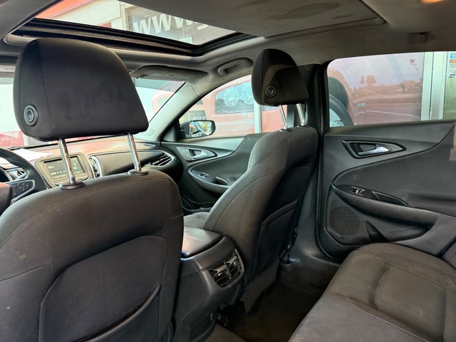 2017 Chevrolet MALIBU LT