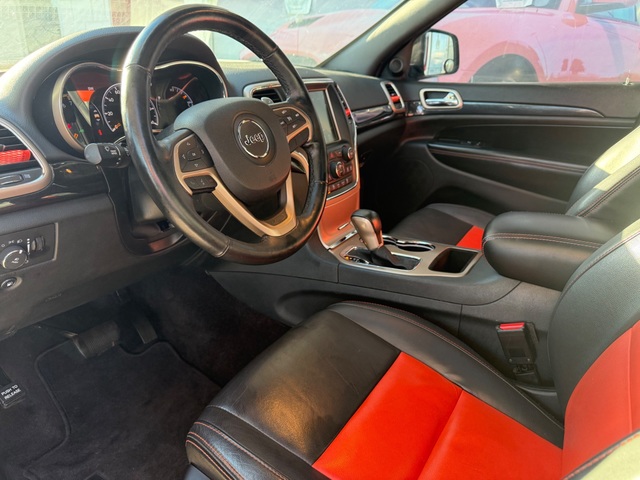 2016 Jeep GRAND CHEROKEE LAREDO