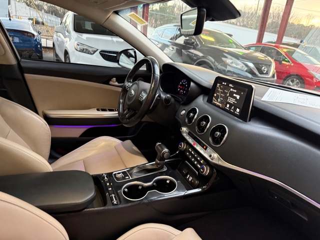 2019 Kia STINGER TURBO