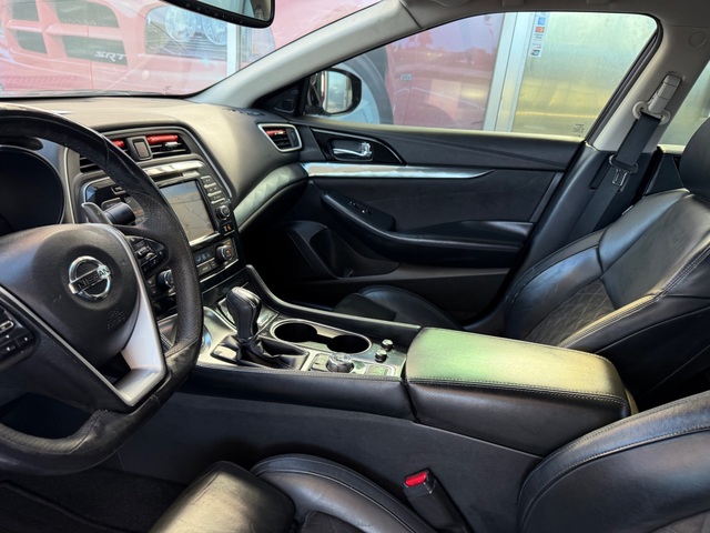 2016 Nissan MAXIMA SR