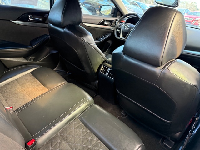 2016 Nissan MAXIMA SR