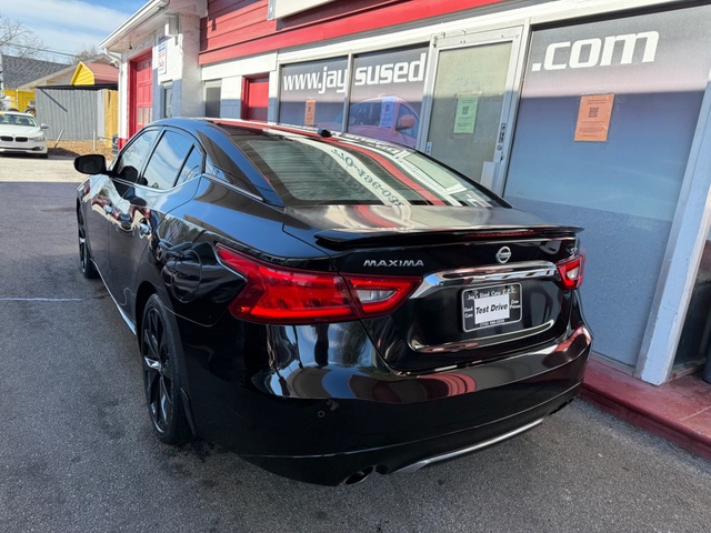 2016 Nissan MAXIMA SR