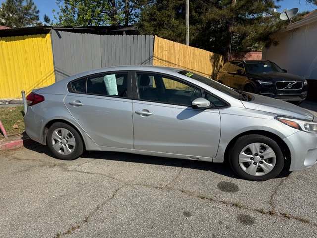 2017 Kia FORTE LX