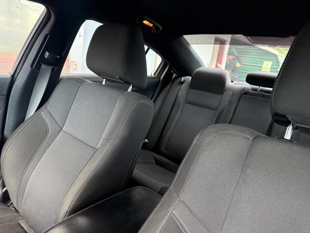 2019 Dodge CHARGER SXT