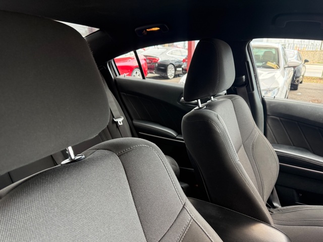 2019 Dodge CHARGER SXT