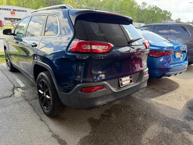 2018 Jeep CHEROKEE LATITUDE PLUS