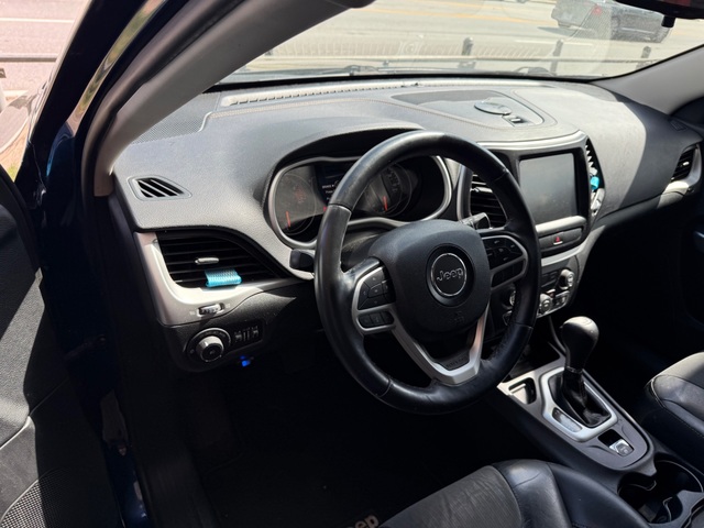 2018 Jeep CHEROKEE LATITUDE PLUS