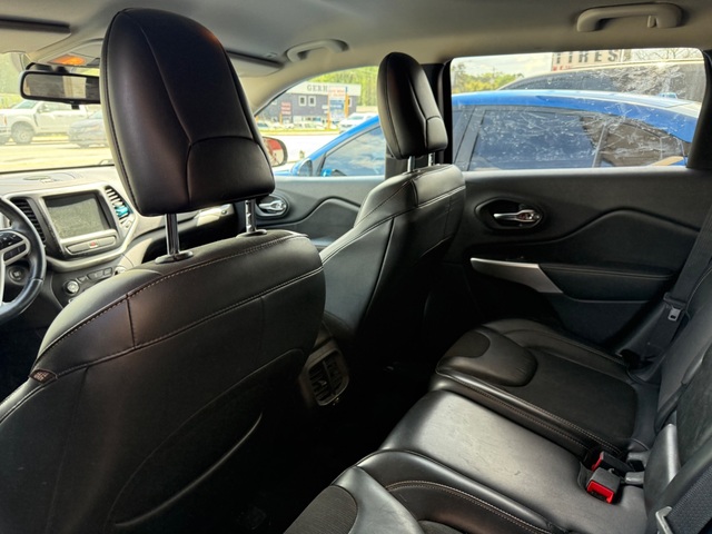 2018 Jeep CHEROKEE LATITUDE PLUS