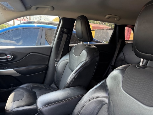 2018 Jeep CHEROKEE LATITUDE PLUS