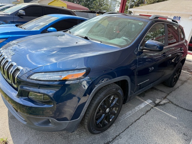 2018 Jeep CHEROKEE LATITUDE PLUS