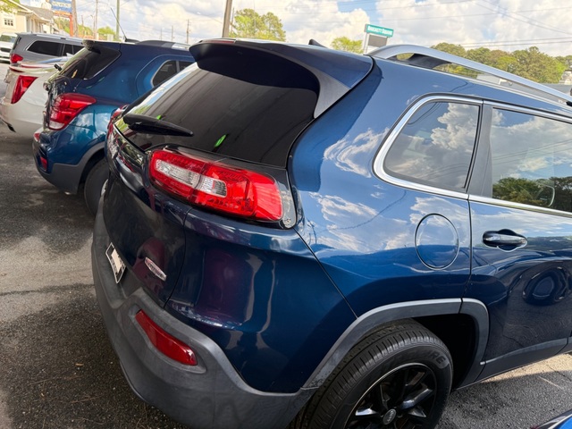 2018 Jeep CHEROKEE LATITUDE PLUS