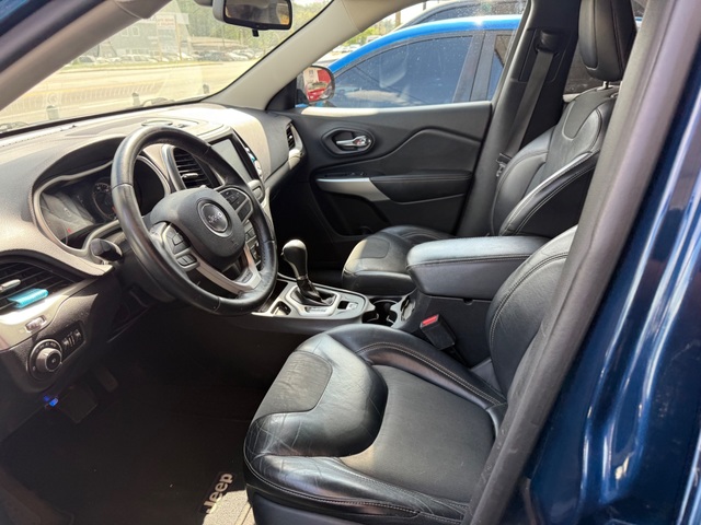 2018 Jeep CHEROKEE LATITUDE PLUS