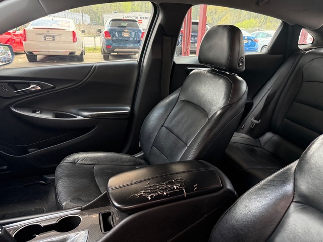 2016 Chevrolet MALIBU LT