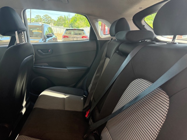 2023 Hyundai KONA SE