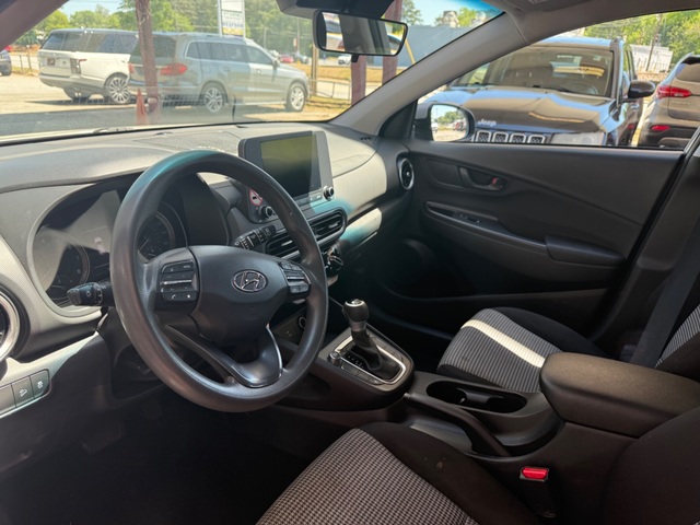 2023 Hyundai KONA SE