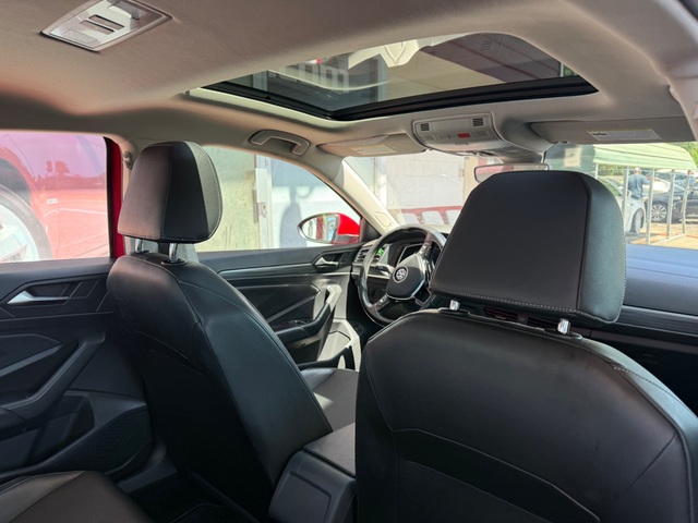 2019 Volkswagen JETTA SEL TURBO