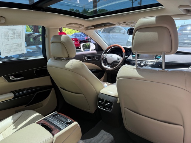 2016 Kia K900 LUXURY